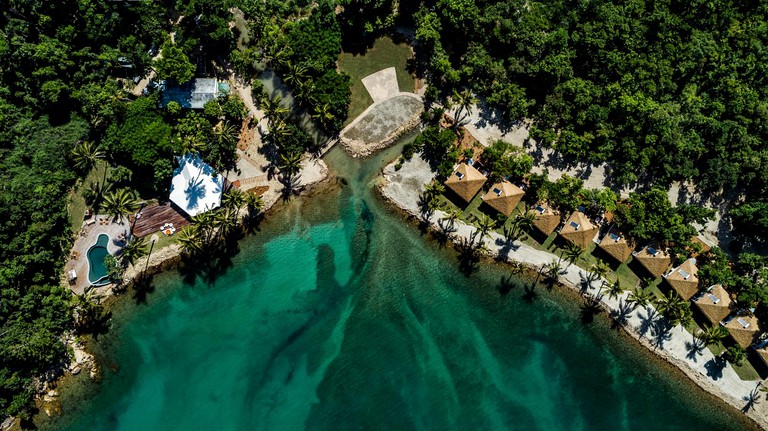 Huts (Whitsunday Islands, Queensland, Australia)