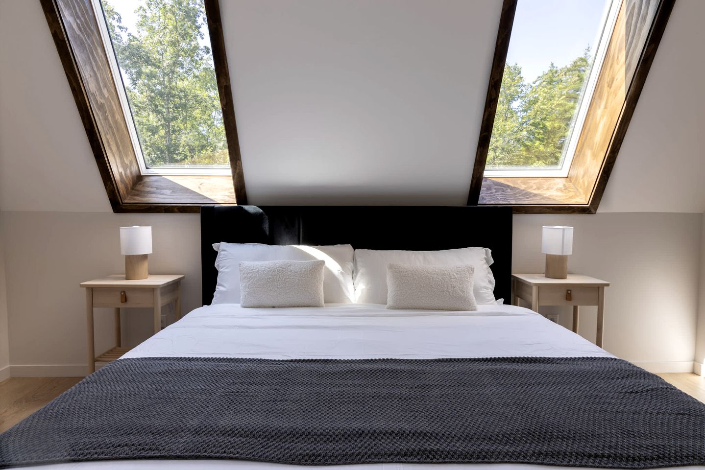 Pet-Friendly A-Frame Newly Renovated with Large Patio in New York