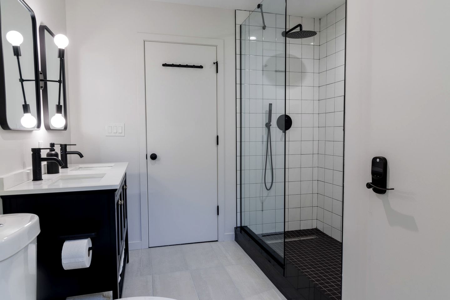 Pet-Friendly A-Frame Newly Renovated with Large Patio in New York