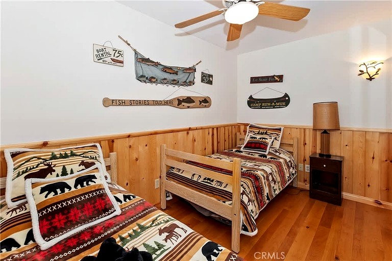 Cabins (United States of America, Big Bear Lake, California)