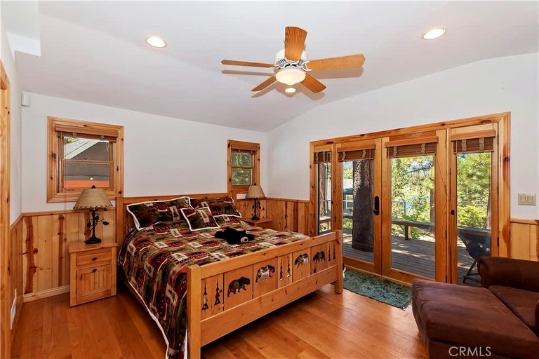 Cabins (United States of America, Big Bear Lake, California)