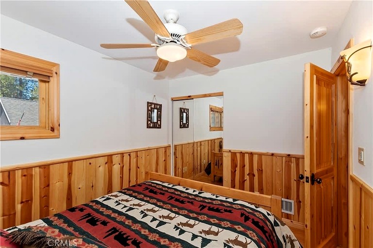 Cabins (United States of America, Big Bear Lake, California)