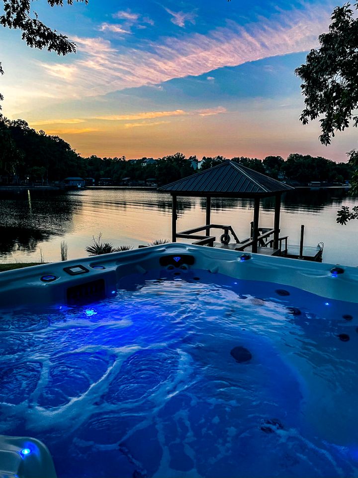 Embrace Nature in this Lakefront Cottage with Fire Pit in Charlotte, North Carolina