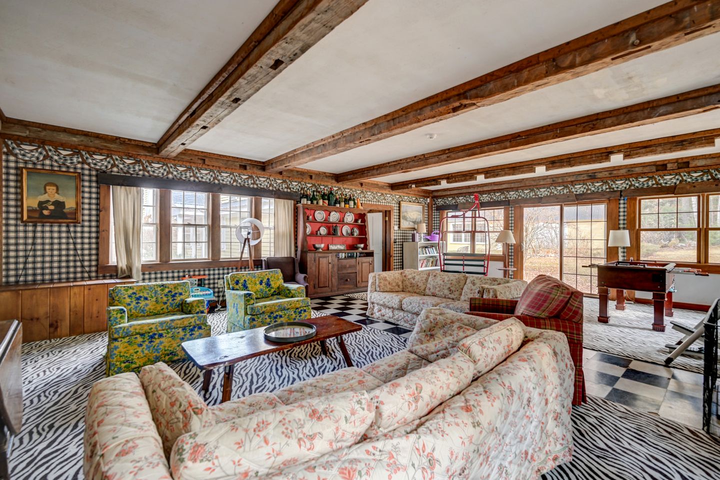 Embrace Nature in this Villa with Gorgeous Vistas in Bartlett, New Hampshire