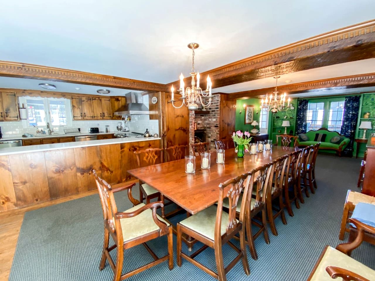 Embrace Nature in this Villa with Gorgeous Vistas in Bartlett, New Hampshire