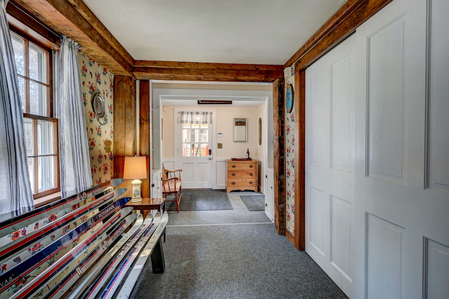 Embrace Nature in this Villa with Gorgeous Vistas in Bartlett, New Hampshire