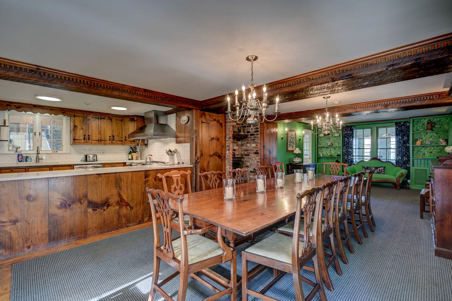 Embrace Nature in this Villa with Gorgeous Vistas in Bartlett, New Hampshire