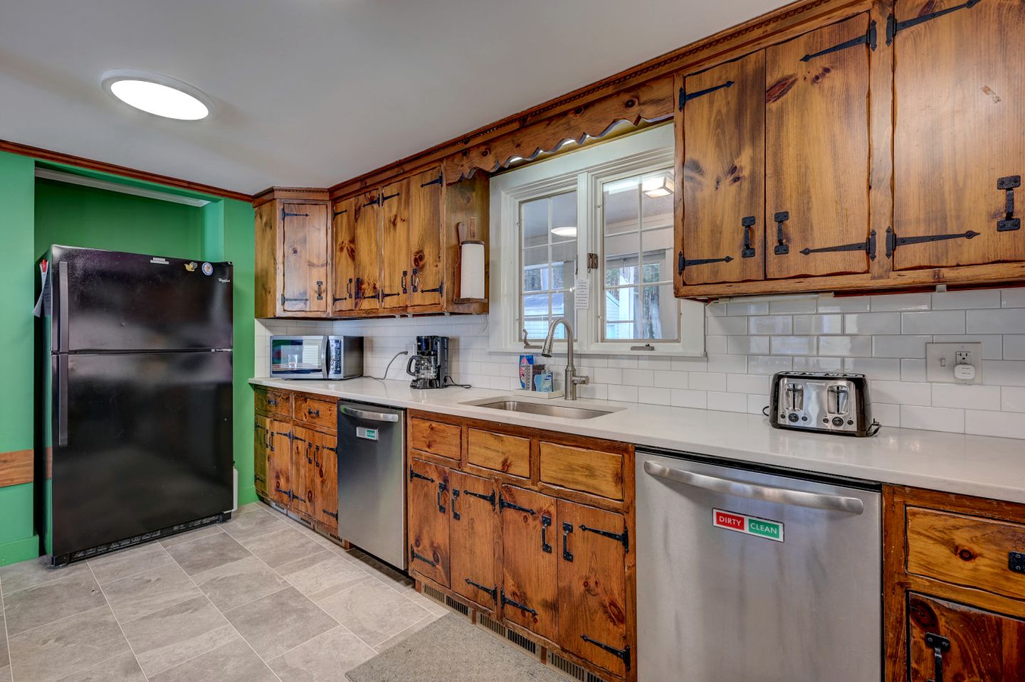 Embrace Nature in this Villa with Gorgeous Vistas in Bartlett, New Hampshire