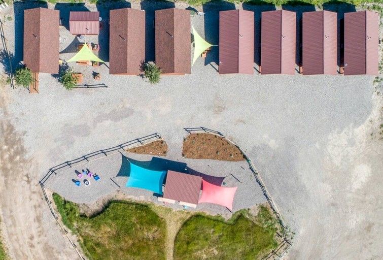 Cabins (United States of America, Emigrant, Montana)