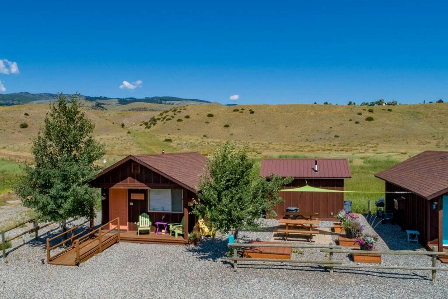 Charming Tiny Cabin near Chico Hot Springs for a Memorable Retreat in Emigrant, Montana