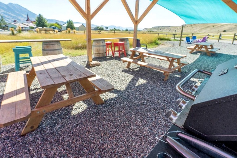 Cabins (United States of America, Emigrant, Montana)