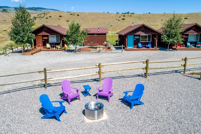 Cabins (United States of America, Emigrant, Montana)