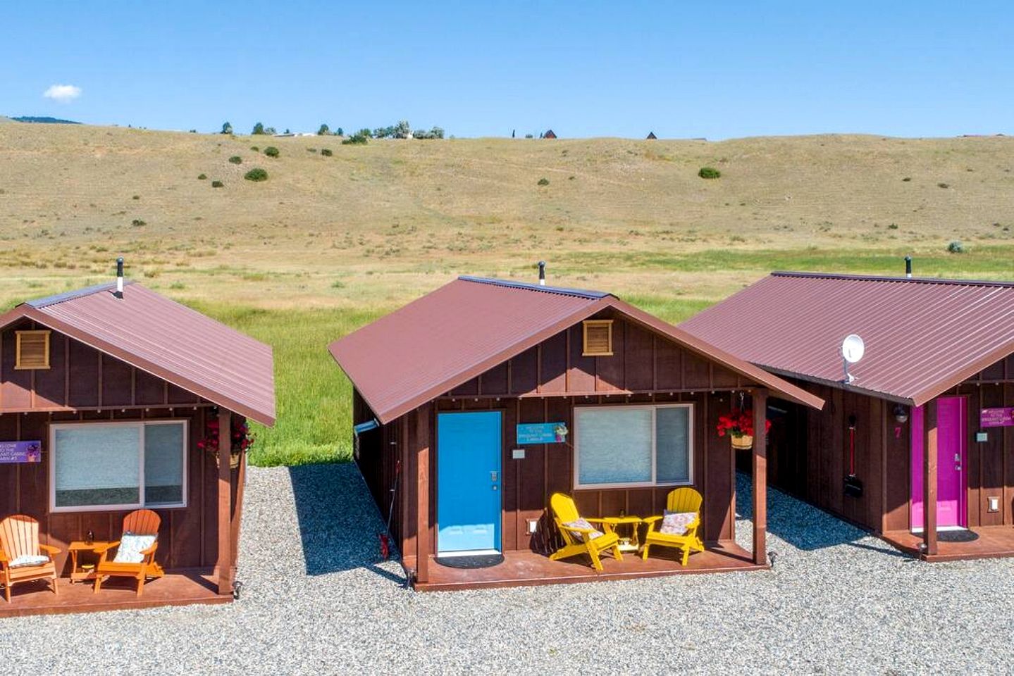 Fantastic Tiny Cabin for a Unique Escape in the Heart of Paradise Valley in Emigrant, Montana