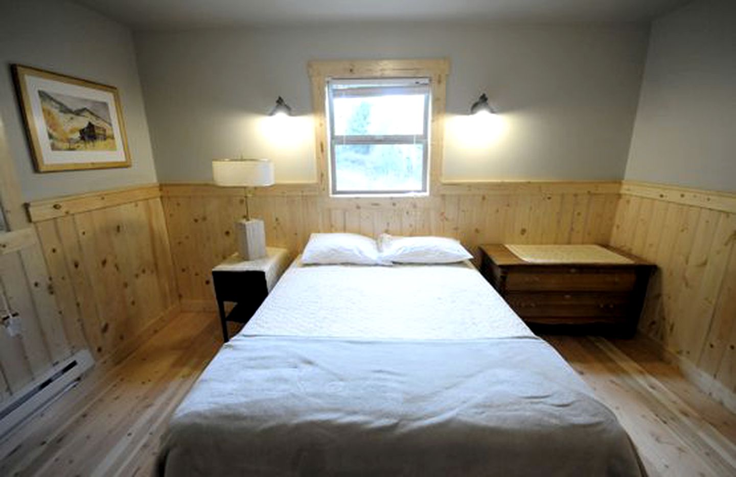 Cozy Camping Cabin in the Trees of Paradise Valley near Pray, Montana