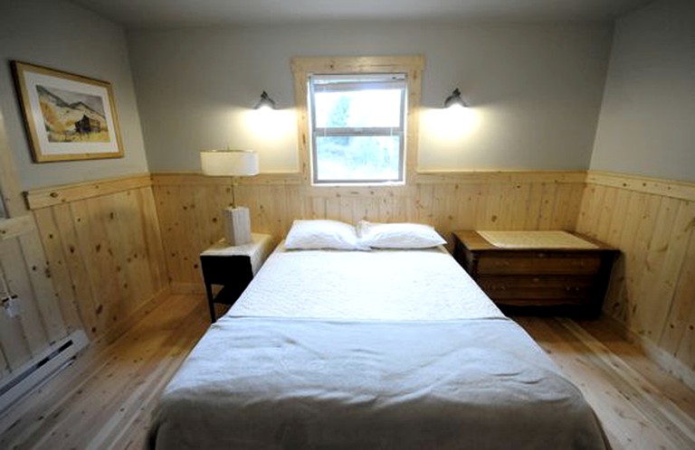 Cabins (Pray, Montana, United States)