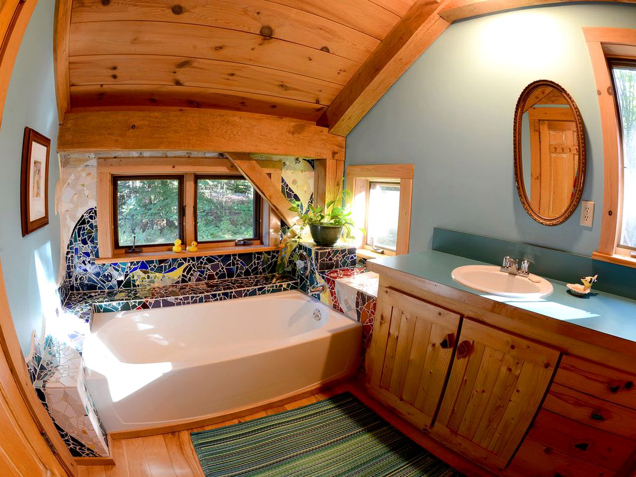 Cozy Lakefront Cabin Rental in the Woodlands of Empire, Michigan