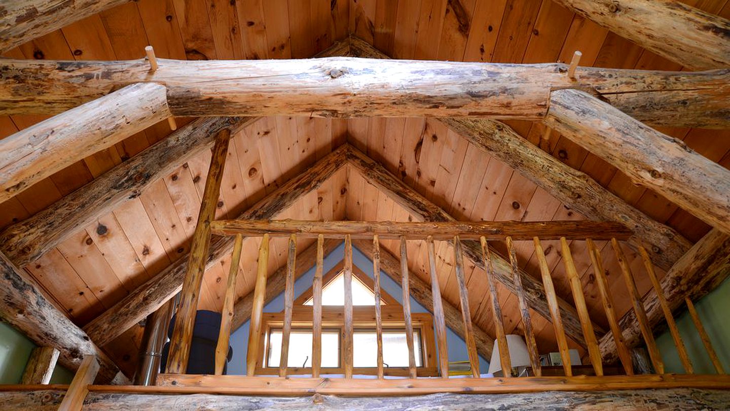 Cozy Lakefront Cabin Rental in the Woodlands of Empire, Michigan