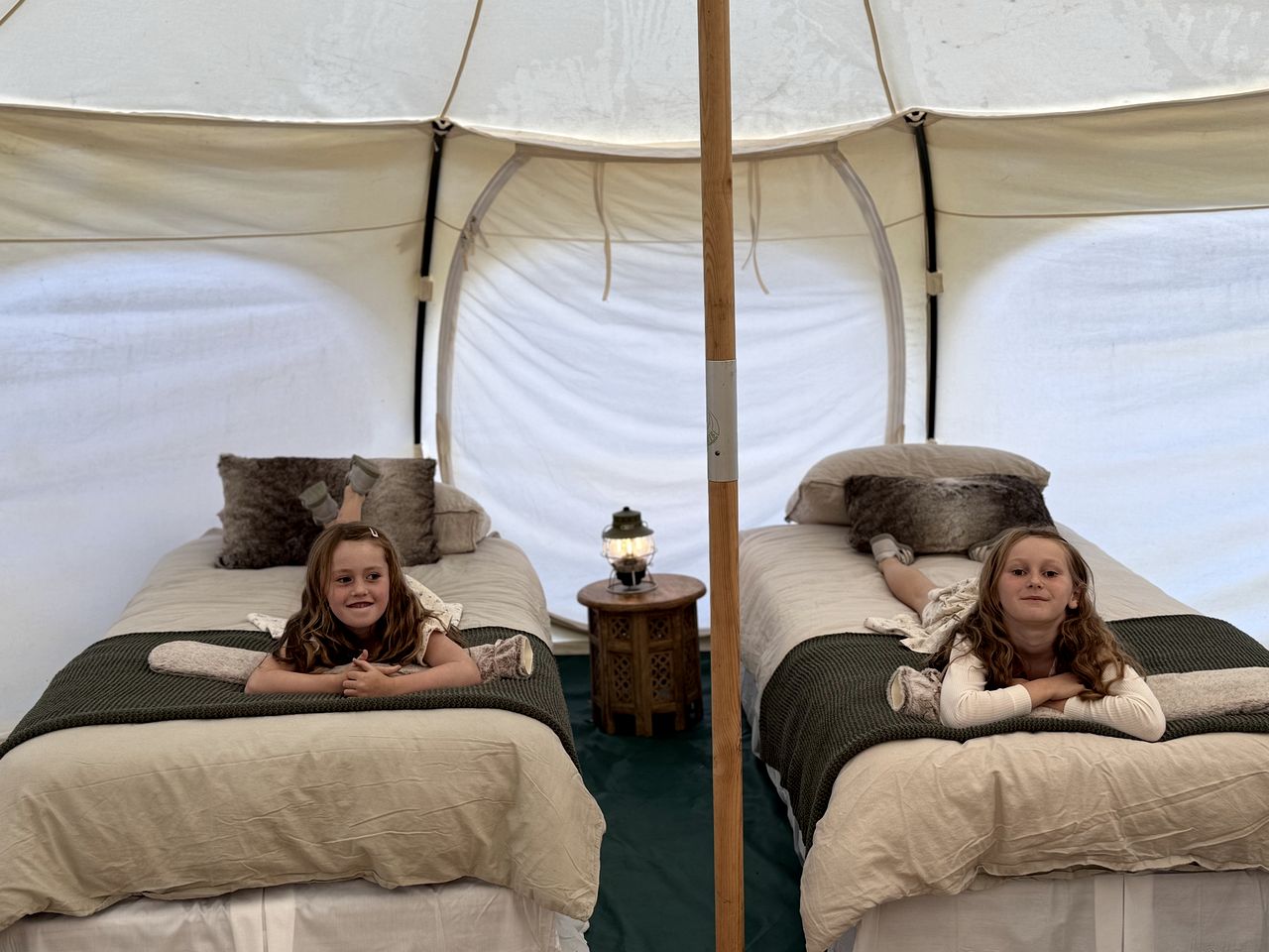 Enchanted Bell Tent Hideaway near the Mountains and Rivers of Southland, New Zealand