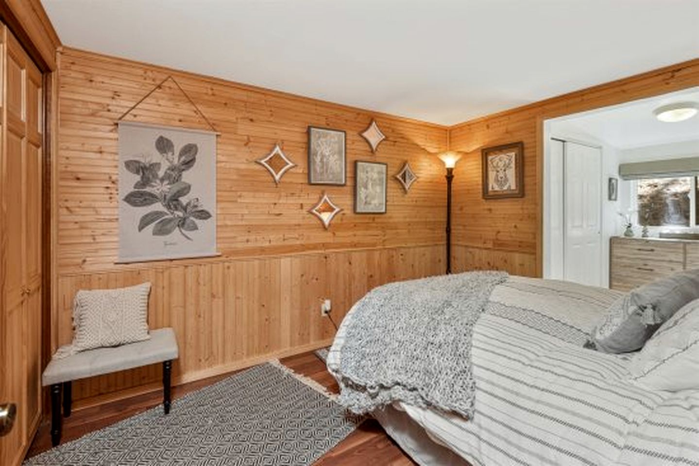 Enchanted Forest | Super Cozy Cabin on 2 Acres in Flagstaff, AZ