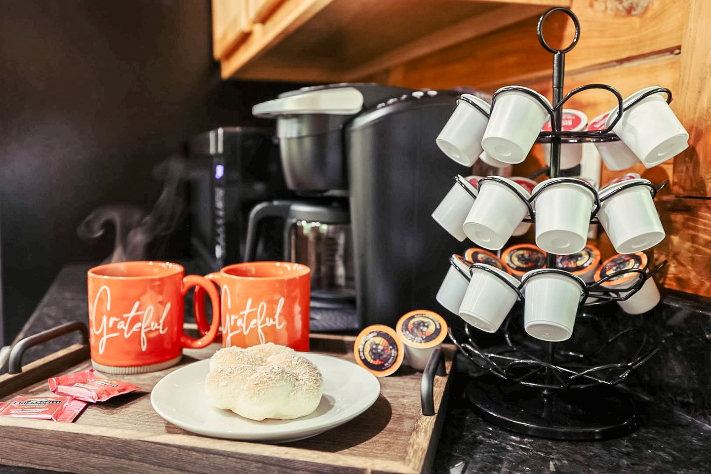 Romantic Glamping Getaway with Hot Tub in the Heart of the Smoky Mountains, Perfect for a Weekend Getaway from Nashville