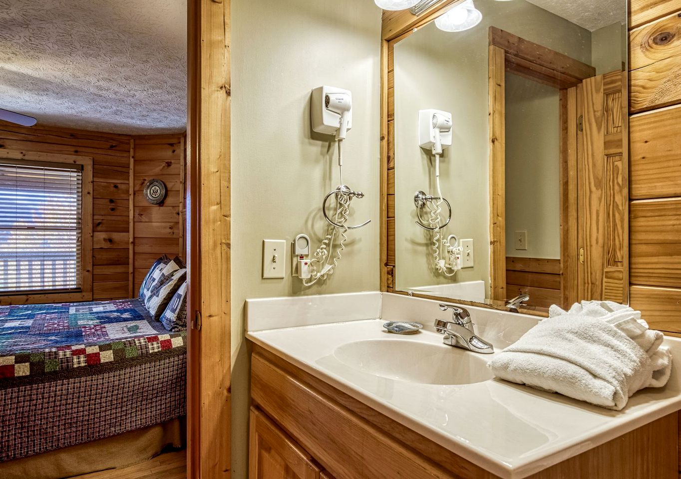 Rest and Relax in this Fully-Equipped Cabin Rental in Gatlinburg, Tennessee