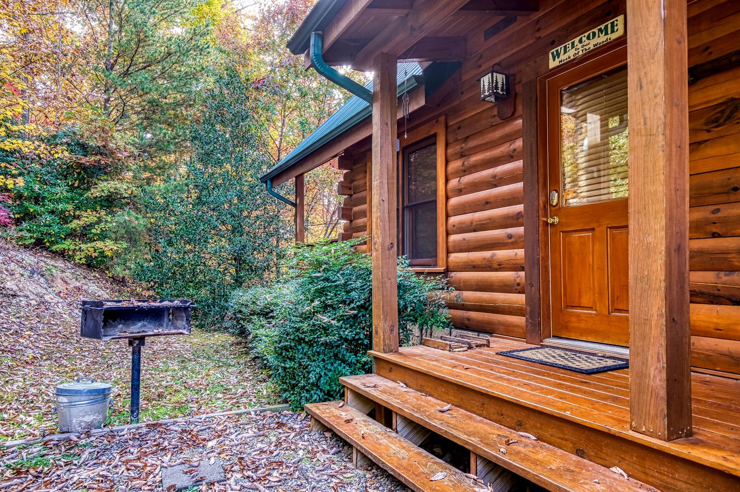 Rest and Relax in this Fully-Equipped Cabin Rental in Gatlinburg, Tennessee