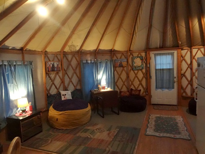 Yurts (Santa Fe, New Mexico, United States)
