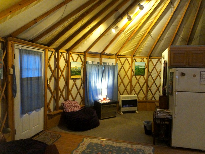 Yurts (Santa Fe, New Mexico, United States)