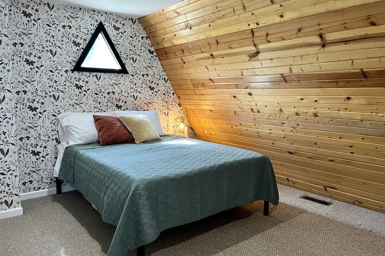 A-frames (United States of America, Makanda, Illinois)