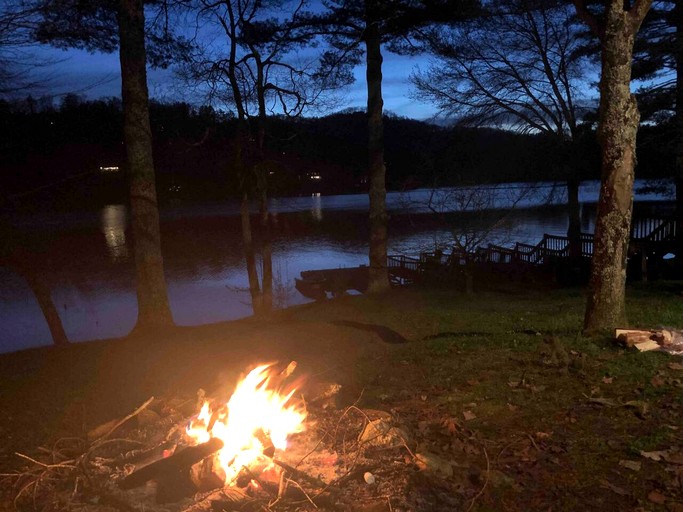 Cabins (United States of America, Glenville, North Carolina)