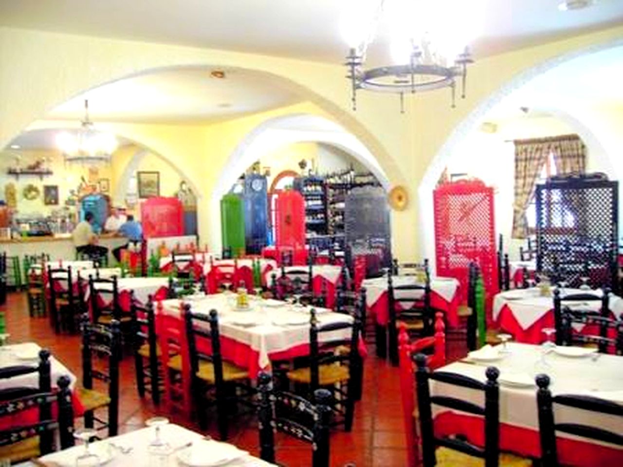 Accessible Cave for a Glamping Adventure near Granada, Spain