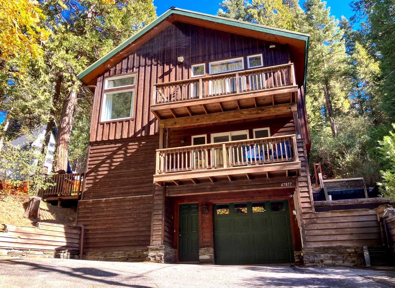 Cabins (United States of America, Oakhurst, California)