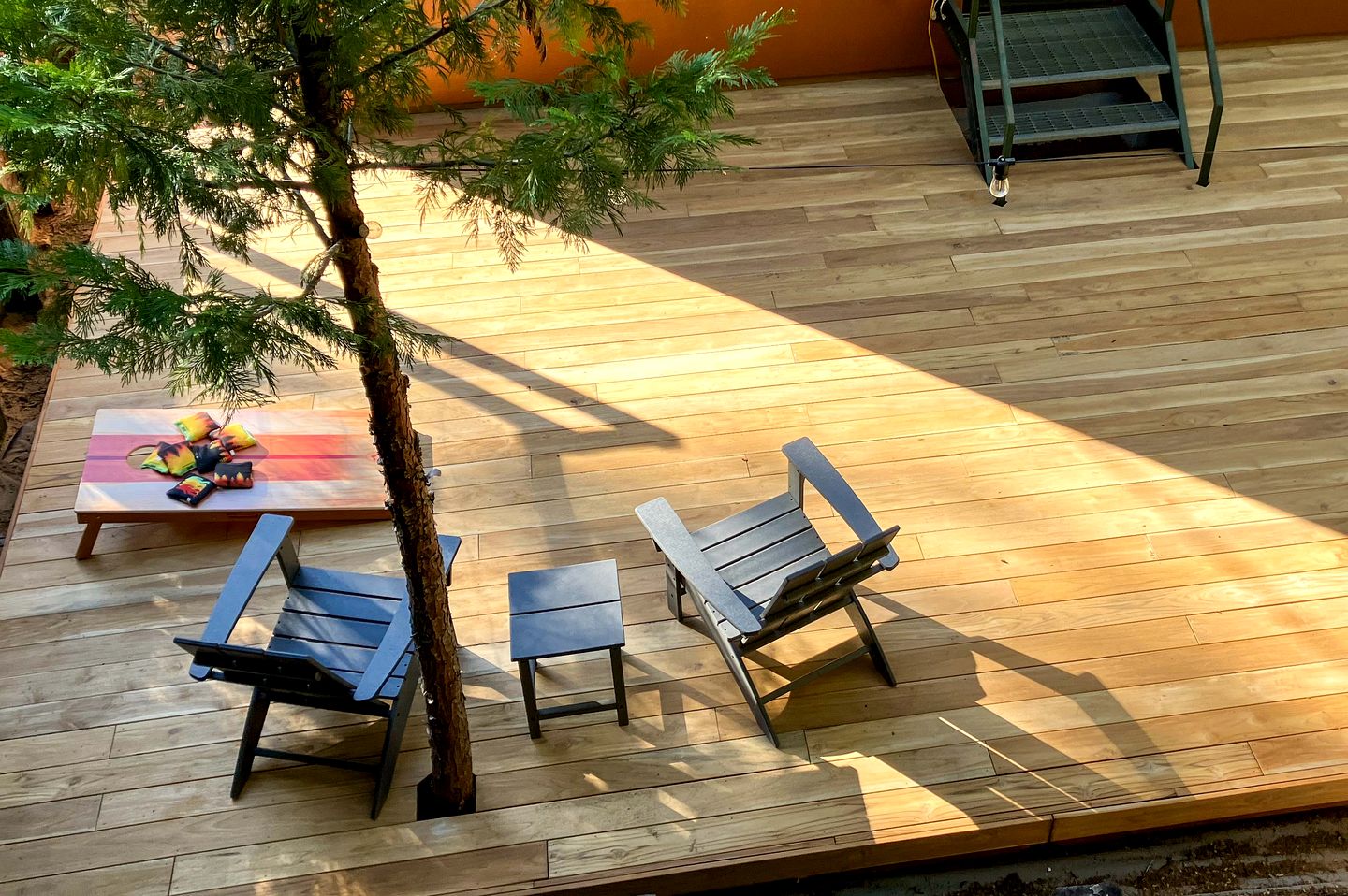 Enchanting Creekside Cabin Retreat near Yosemite National Park in California