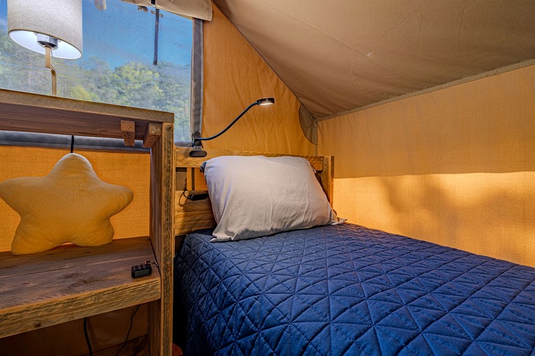 Safari Tents (United States of America, Newport, Tennessee)