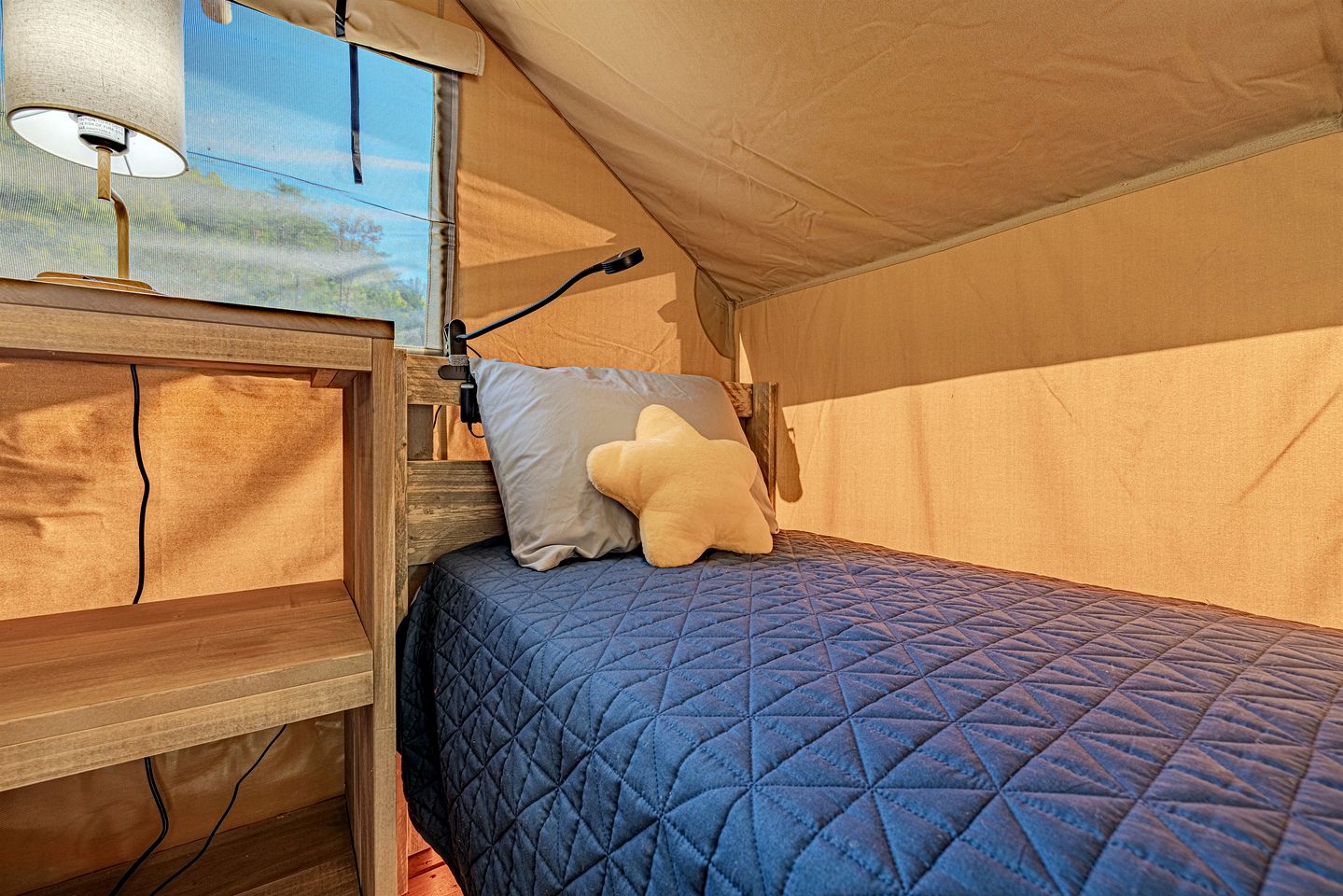 Enchanting Creekside Safari Tent Haven near Smoky Mountain in Tennessee