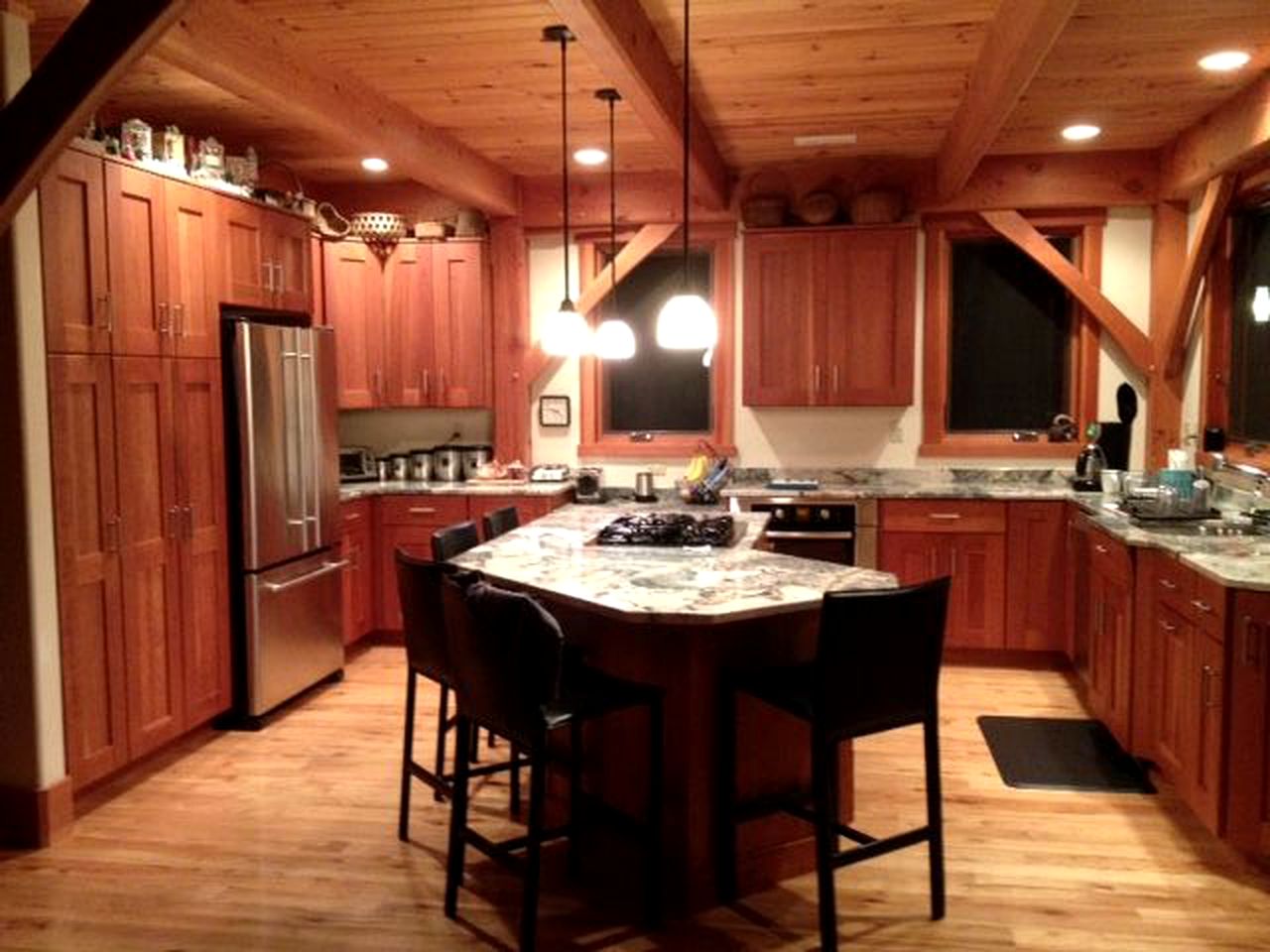 Enchanting Lakefront Cabin Rental Perfect for Six near Okemo in Vermont