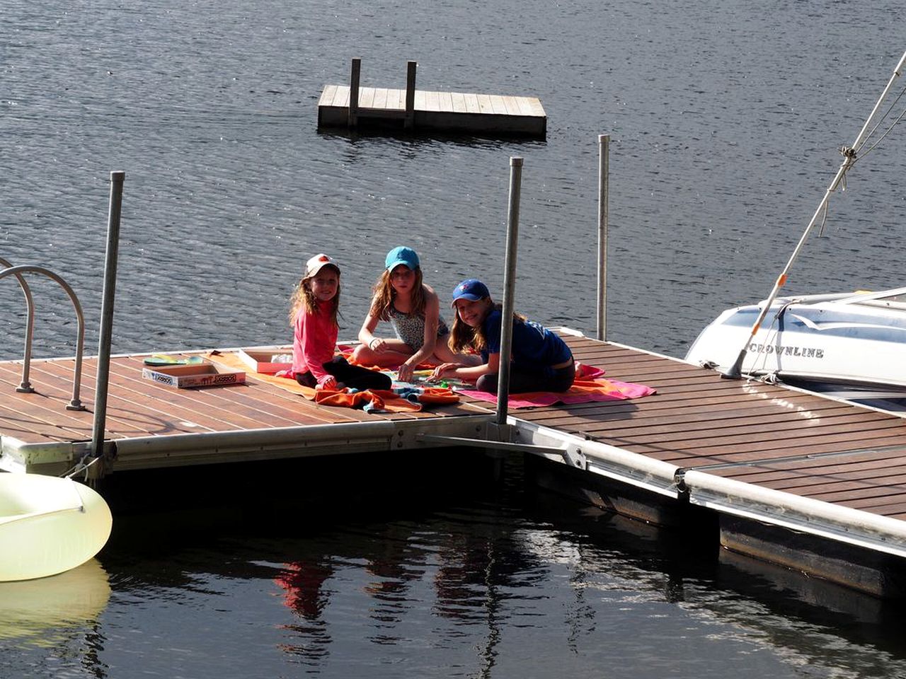 Enchanting Lakefront Cabin Rental Perfect for Six near Okemo in Vermont
