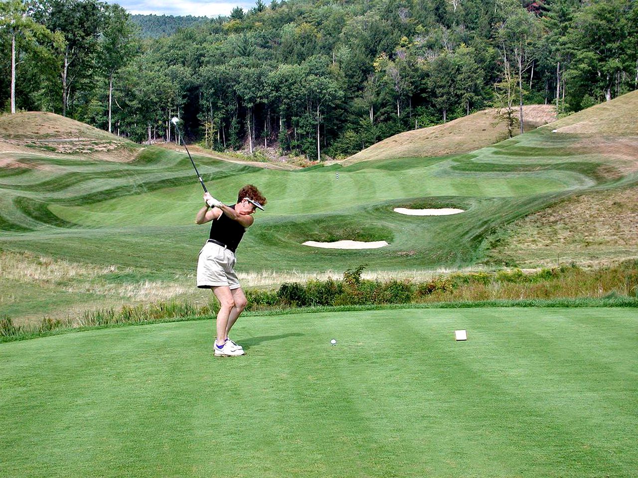 Enchanting Lakefront Cabin Rental Perfect for Six near Okemo in Vermont