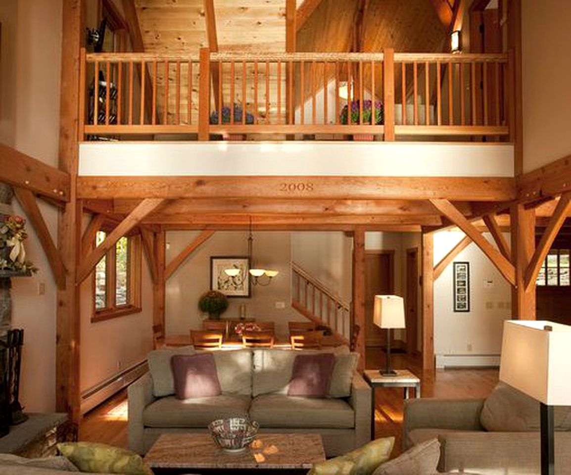 Enchanting Lakefront Cabin Rental Perfect for Six near Okemo in Vermont