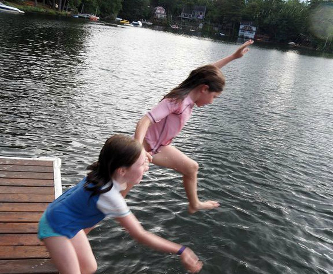 Enchanting Lakefront Cabin Rental Perfect for Six near Okemo in Vermont