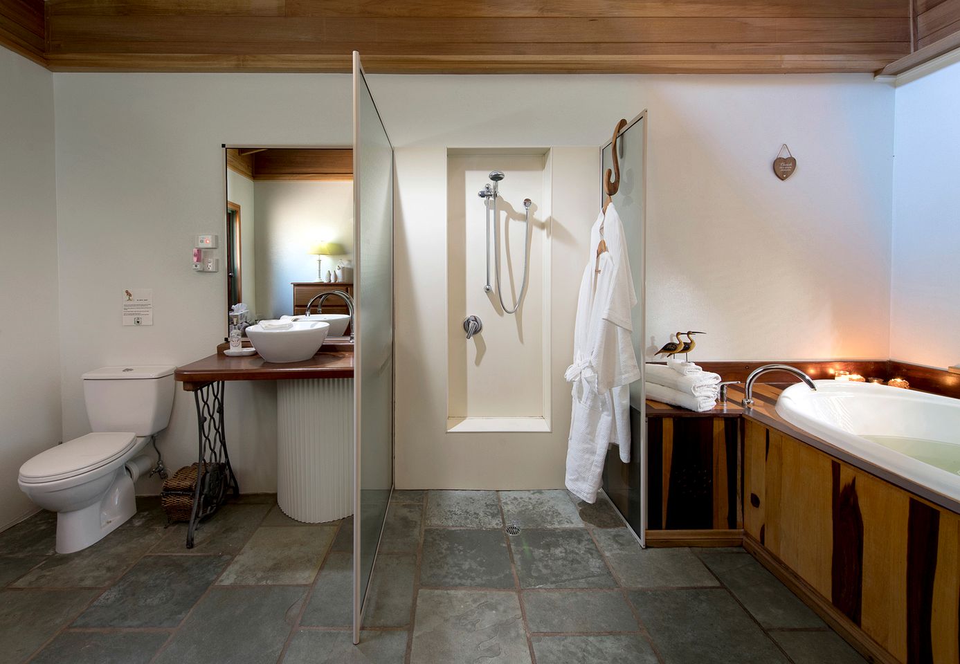 Enchanting Riverside Cabin Rental in the Rainforest near Cairns, Queensland