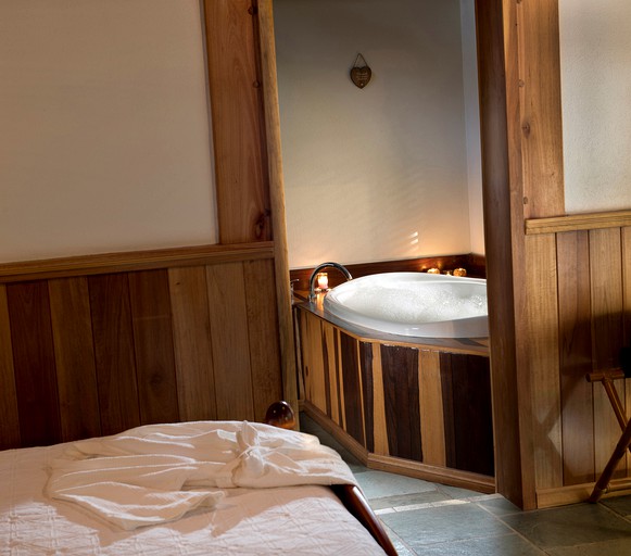 Cabins (Malanda, Queensland, Australia)