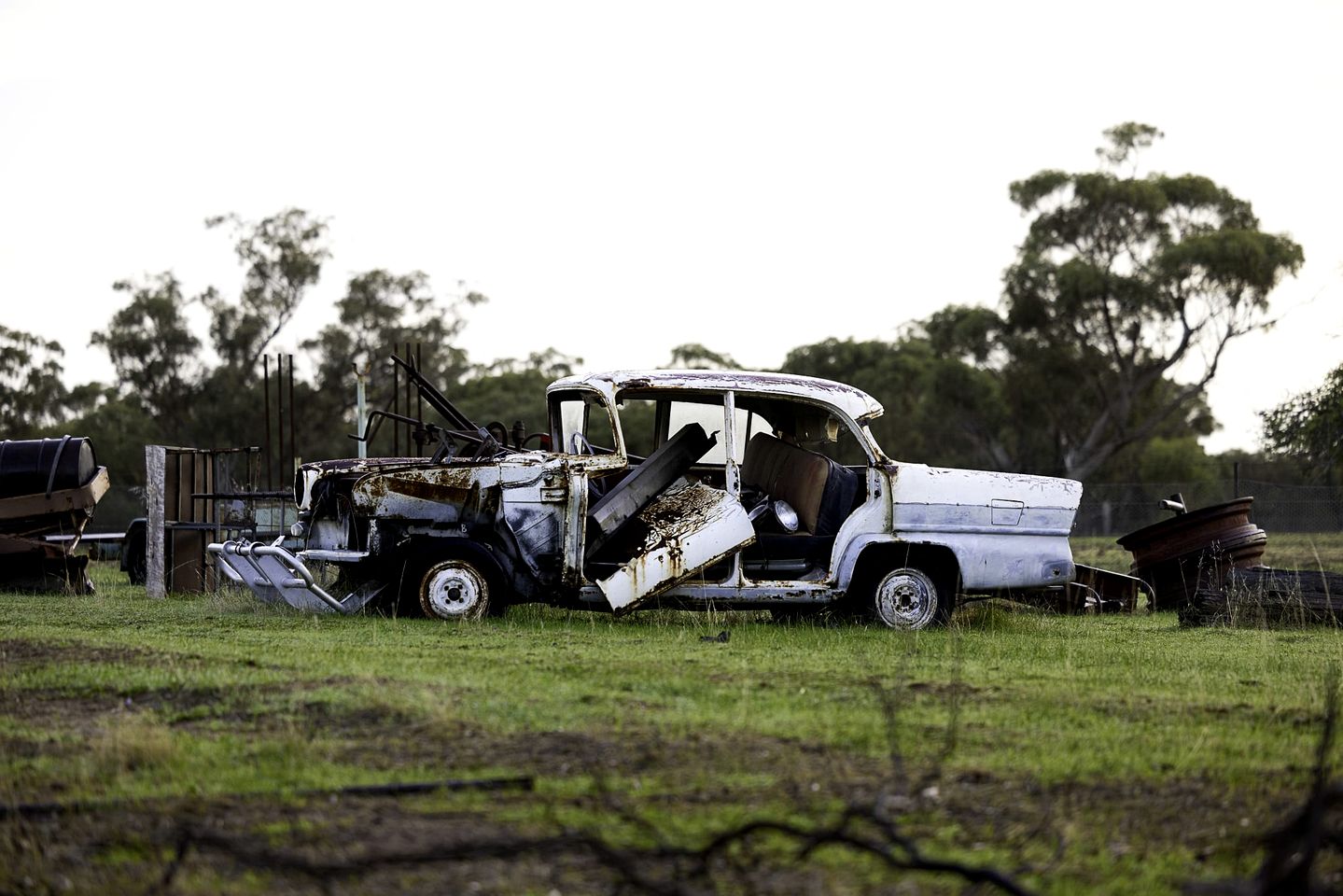 Enchanting Rustic Tiny House with Outdoor Barbecue, Firepit and Abundant Wildlife in Western Australia, Australia