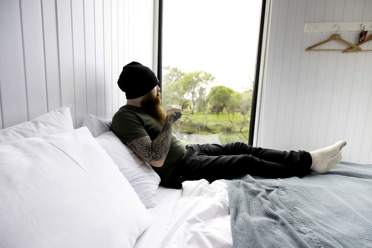 Enchanting Rustic Tiny House with Outdoor Barbecue, Firepit and Abundant Wildlife in Western Australia, Australia