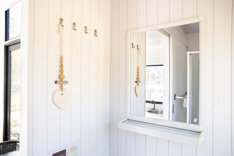 Tiny Houses (Australia, Black River, Queensland)