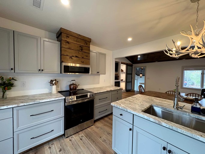 Cottages (United States of America, Transylvania County, North Carolina)