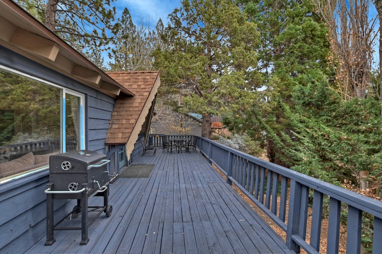 Cabins (United States of America, Big Bear Lake, California)