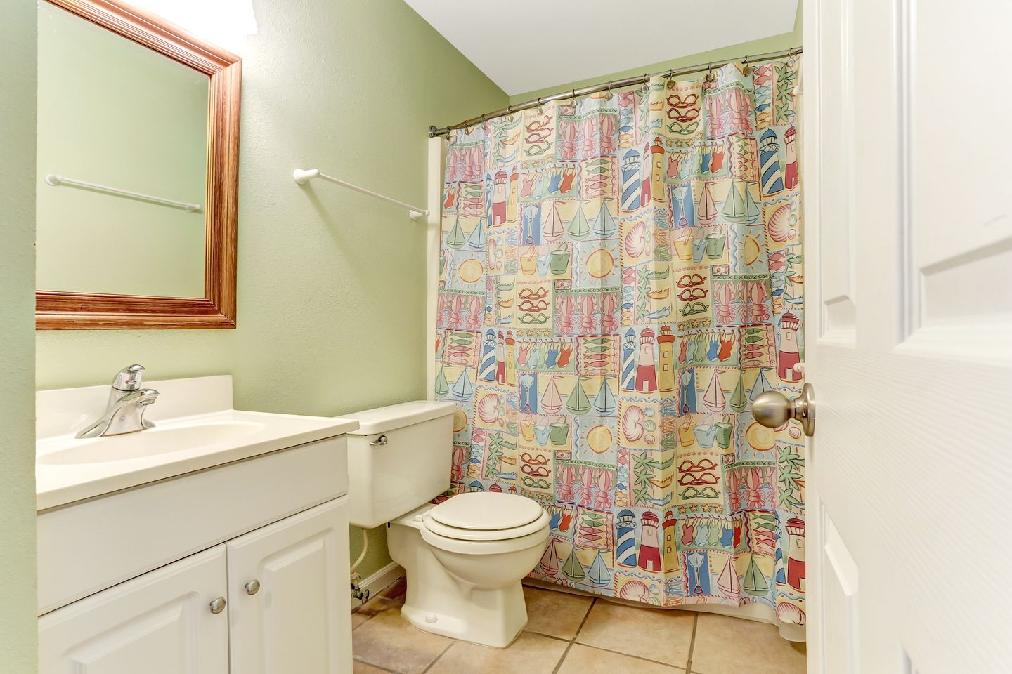 Charming Pet-Friendly Beachfront Duplex with Ocean Views in Fernandina Beach, Florida