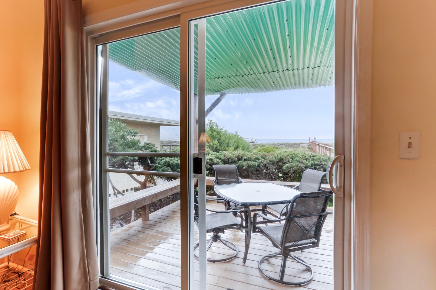 Charming Pet-Friendly Beachfront Duplex with Ocean Views in Fernandina Beach, Florida