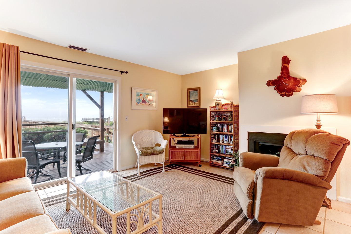 Charming Pet-Friendly Beachfront Duplex with Ocean Views in Fernandina Beach, Florida